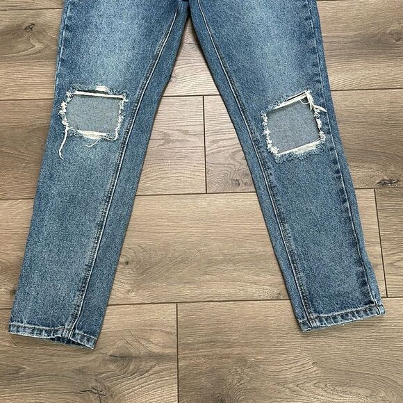 Superdown High Rise Crop Destructed‎ Ankle Jeans Size 27 - Picture 3 of 12